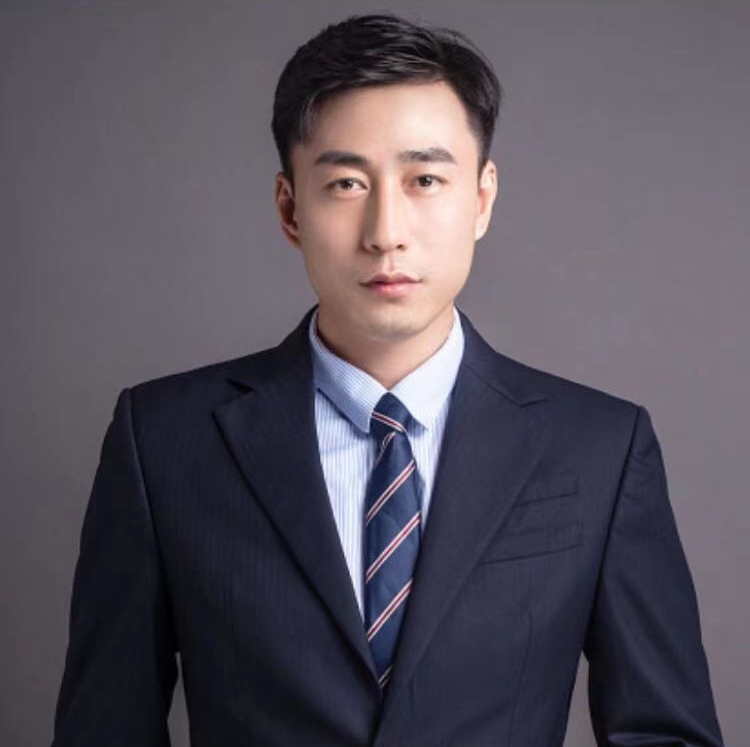 李育诚 公关与传播总监